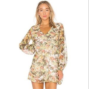 Show me your mumu- floral romper